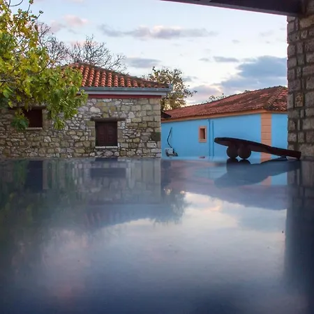 Santo Villaggio - Unique