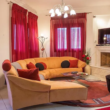 Santo Villaggio - Unique Villa *