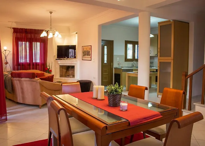 ヴィラ Santo Villaggio - Unique カランバカ